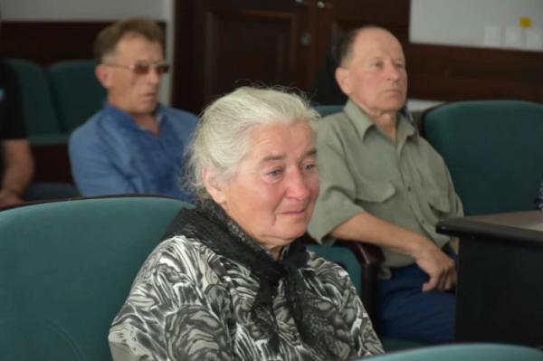 У Луцьку родинам загиблих військових вручили посмертні державні нагороди2