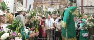 У Луцьку відзначили День Святої Трійці