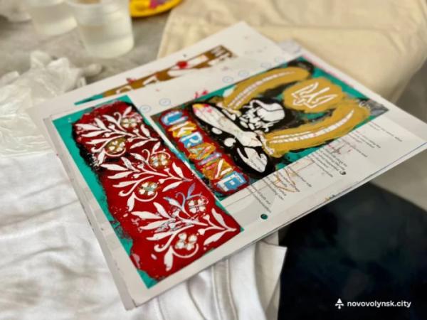 У Нововолинську до Дня батька відбувся творчий захід для ветеранів та їхніх дітей20