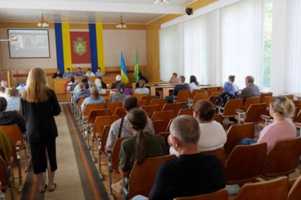 У Ратному відбулася зустріч з родинами безвісти зниклих та полонених захисників1