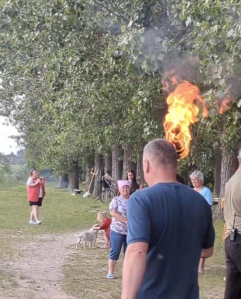 У селі Уховецьк на березі озера відзначили свято Івана Купала36