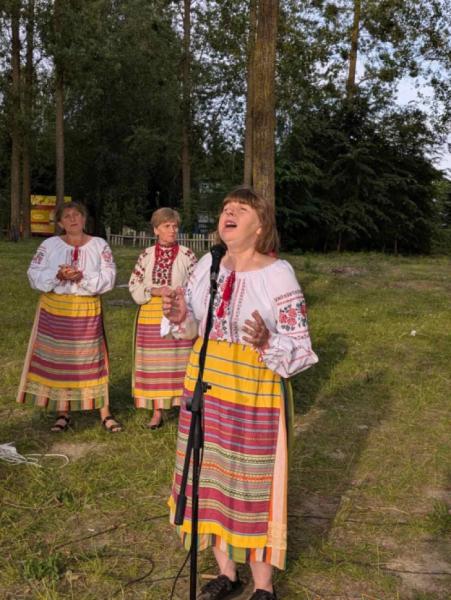У селі Уховецьк на березі озера відзначили свято Івана Купала22