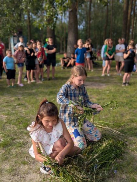 У селі Уховецьк на березі озера відзначили свято Івана Купала26
