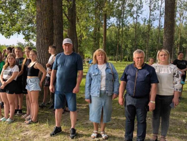 У селі Уховецьк на березі озера відзначили свято Івана Купала4
