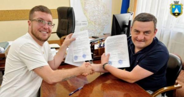 Підписання документів