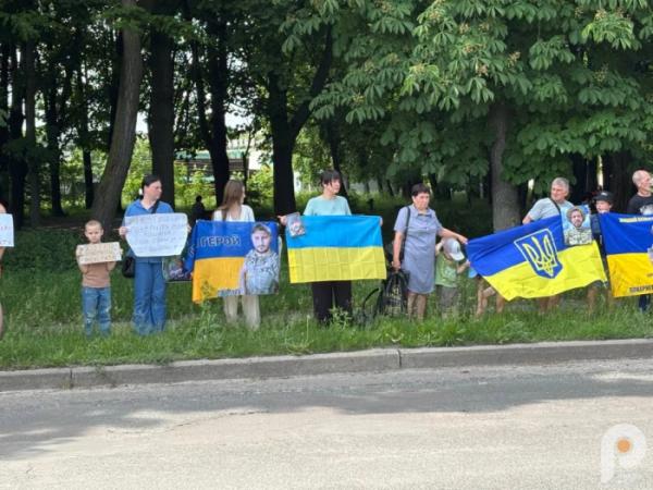 У Шептицькому провели акцію на підтримку родин зниклих безвісти та полонених захисників6