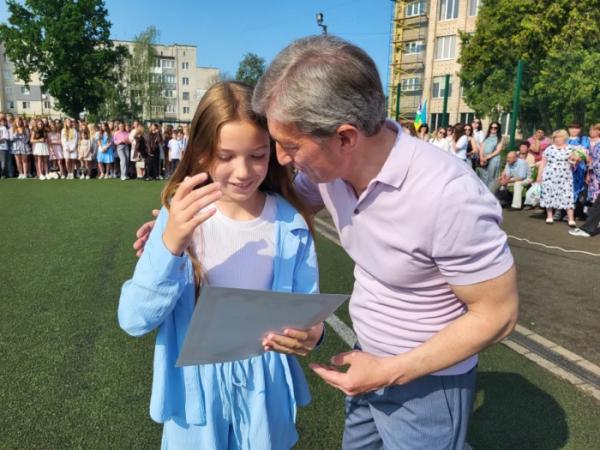 У школах Ковеля пролунав останній дзвоник 202516