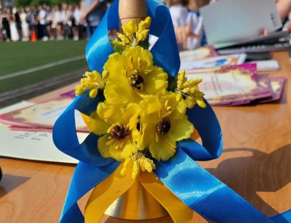 У школах Ковеля пролунав останній дзвоник 202539