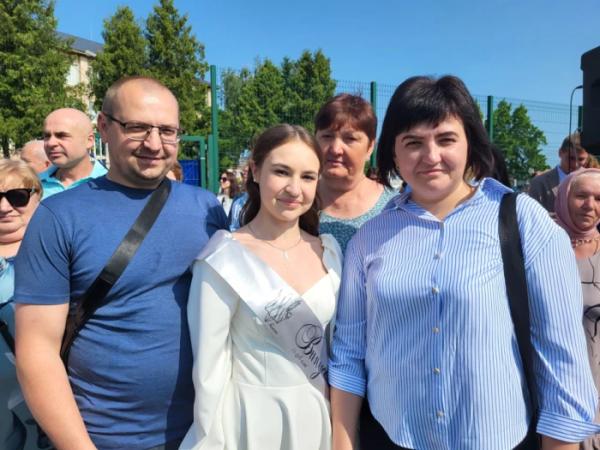 У школах Ковеля пролунав останній дзвоник 202522