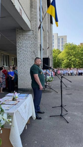 У школах Ковеля пролунав останній дзвоник 202541