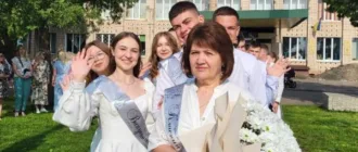 У школах Ковеля пролунав останній дзвоник 2025
