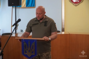 У Володимирі рідним загиблого полковника Олександра Никитюка вручили посмертну нагороду13