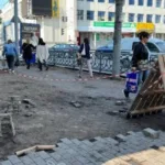 В центрі Рівного переукладають бруківку