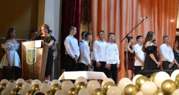 В опорному Турійському ліцеї відбулися урочистості для випускників 202523