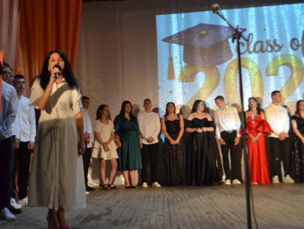 В опорному Турійському ліцеї відбулися урочистості для випускників 202524