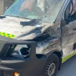 Ворожий дрон атакував у Херсоні автомобіль «Соціального таксі»