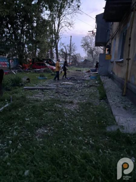 Є постраждалі та пошкодження помешкань й авто: росіяни атакували Луцьк шахедами та ракетами2