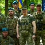Генерал Сирський вручив держані нагороди миколаївським морпіхам