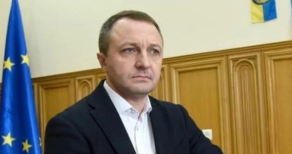 Кабмін звільнив з посади Уповноваженого із захисту державної мови Тараса Кременя Кабмін звільнив з посади Уповноваженого із захисту державної мови Тараса Кременя