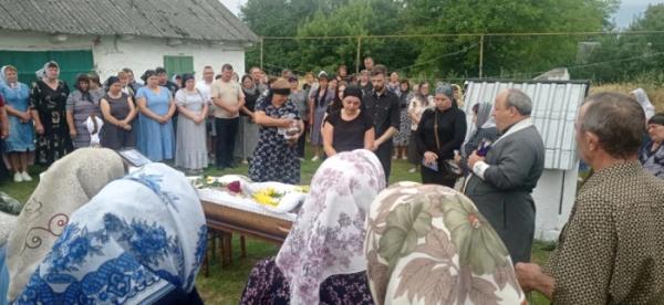 На Острожчині попрощалися з воїном Олександром Чернявкою1