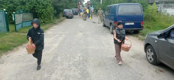 На Острожчині попрощалися з воїном Олександром Чернявкою8