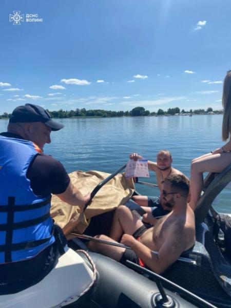 На Світязі проводять профілактичні рейди: рятувальники закликають до обережності2