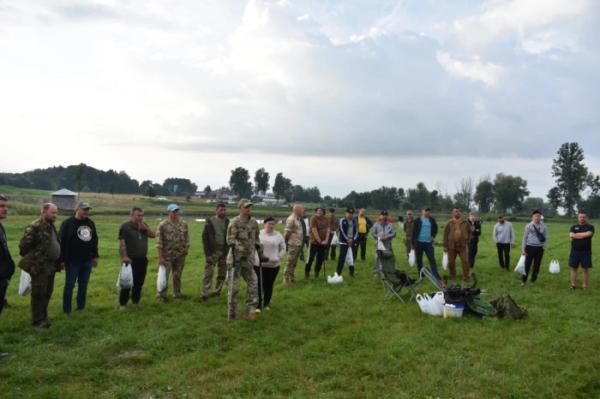 На Волині стартував ветеранський риболовний турнір16