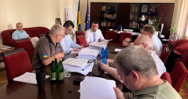 Засідання Національної комісії з реабілітації. Фото: Український інститут національної пам’яті