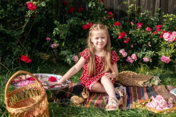 Нappiness in the village: на фотосесії у Рожищі зібрали 2811 гривень на авто для захисника1