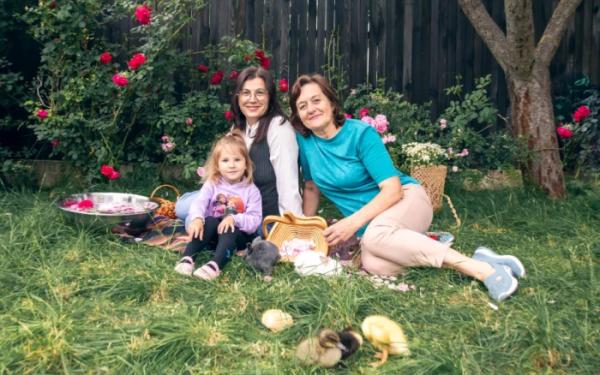 Нappiness in the village: на фотосесії у Рожищі зібрали 2811 гривень на авто для захисника12