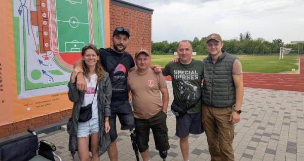 Перші у світі: ветерани російсько-української війни вирушили до Франції на професійний турнір із петанку