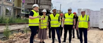 Посолці Литовської Республіки показали будівництво будинку для переселенців у Нововолинську