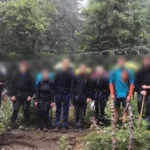 Прикордонники Закарпаття затримали вісім чехів за незаконний перетин кордону
