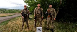 Ратнівська громада передала два квадрокоптери для воїна з села Жиричі