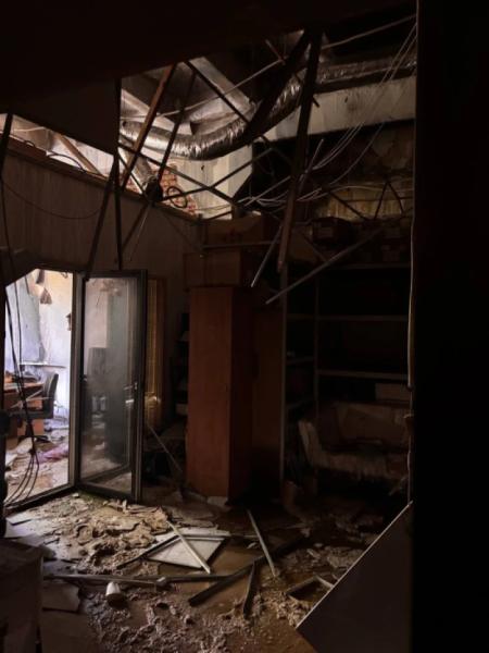 Російський обстріл пошкодив склад видавництва «Наш Формат» у Києві3