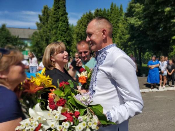 У Бубнові зустріли двох воїнів, які повернулися з російського полону8