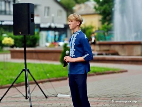 У День Української Державності у Нововолинську відбулася інформаційна година4