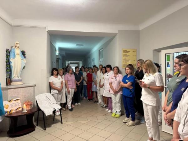 У двох обласних лікарнях Волині вшанували пам'ять загиблих у війні з Росією медків13