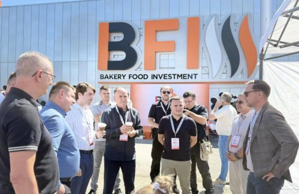 У Хусті відкрили нове сучасне підприємство та встановили Національний рекорд України