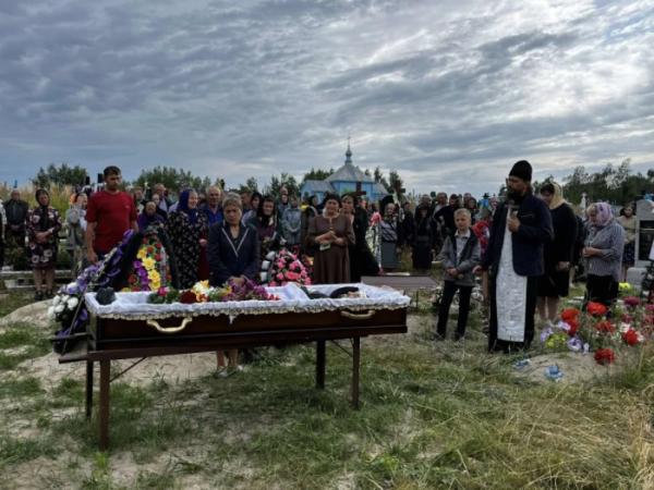 У Кримному провели в останню путь ветерана війни7