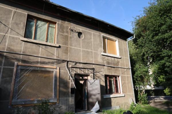 У Луцьку обстежили квартири, які постраждали внаслідок російської атаки 12 липня5