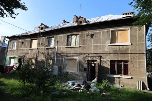 У Луцьку обстежили квартири, які постраждали внаслідок російської атаки 12 липня1
