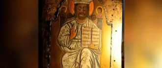 У Музеї волинської ікони відновлюють ікону XVII століття «Христос Вседержитель»