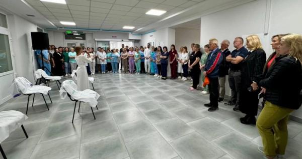 У Нововолинську вшанували загиблих медиків