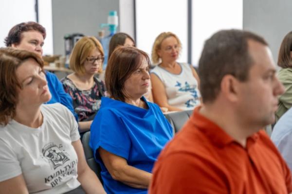 Презентація грантових проєктів про Острог