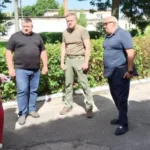 У Рожищі посадовці зустрілися з мешканцями гуртожитка: обговорили умови проживання ВПО та перспективи покращення
