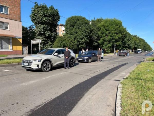 «Вшануй»: у Шептицькому провели акцію нагадування про хвилину мовчання6