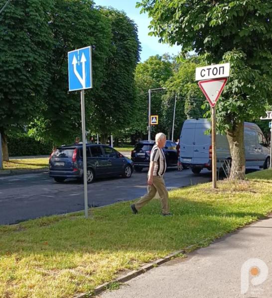 «Вшануй»: у Шептицькому провели акцію нагадування про хвилину мовчання2