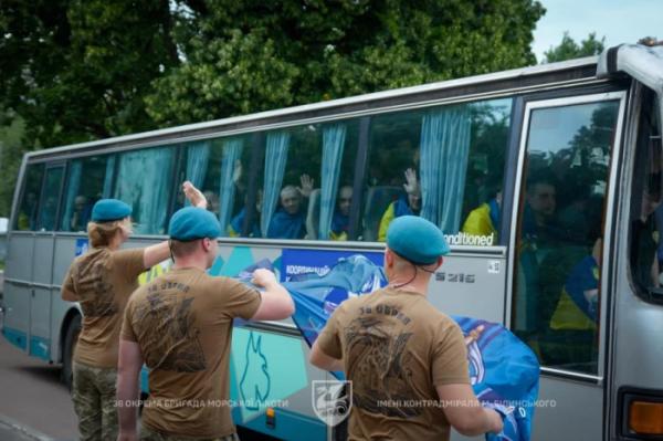 З російського полону повернулися миколаївські морські піхотинці1