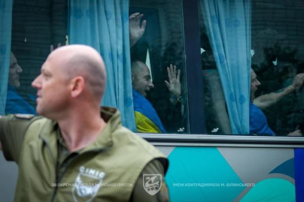 З російського полону повернулися миколаївські морські піхотинці5